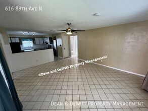 616 89th Ave N in St. Petersburg, FL - Building Photo - Building Photo