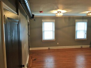 5612 Beacon St in Pittsburgh, PA - Building Photo - Building Photo