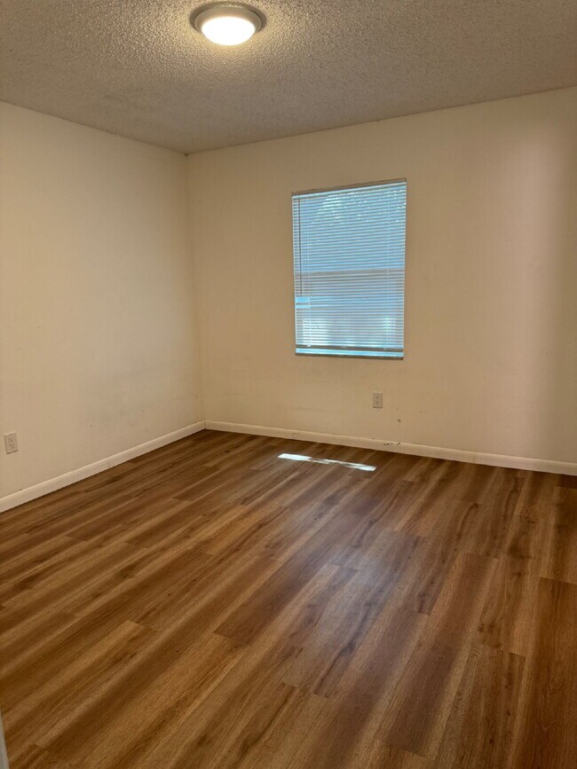 3012 Allred Dr in Auburndale, FL - Building Photo - Building Photo