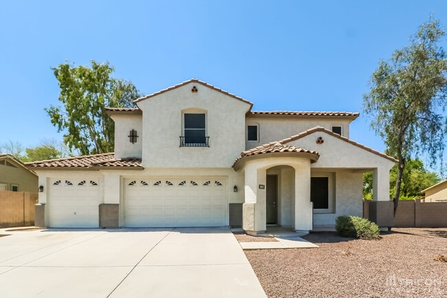 property at 2017 W Carter Rd