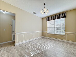 9551 Bennington Chase Dr in Orlando, FL - Building Photo - Building Photo