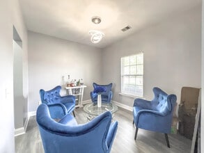 311 Springdale Ct in Summerville, SC - Foto de edificio - Building Photo
