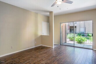 14145 N 92nd St, Unit 1052 in Scottsdale, AZ - Building Photo - Building Photo