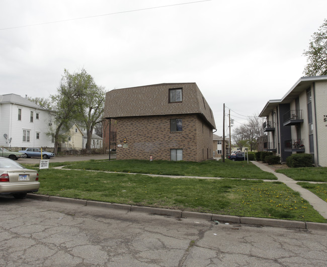 1810 H St in Lincoln, NE - Building Photo - Building Photo