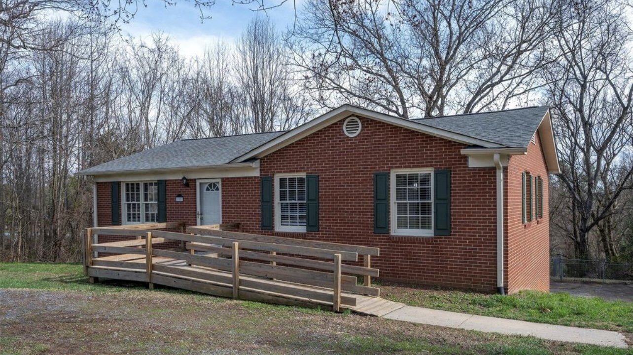 883 Milling Rd in Mocksville, NC - Building Photo