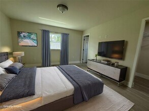 876 Apartment St in Lehigh Acres, FL - Building Photo - Building Photo