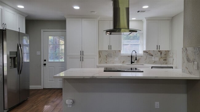 property at 2200 Joe Rushing Ln