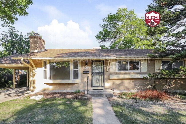 property at 7033 S Cherry St