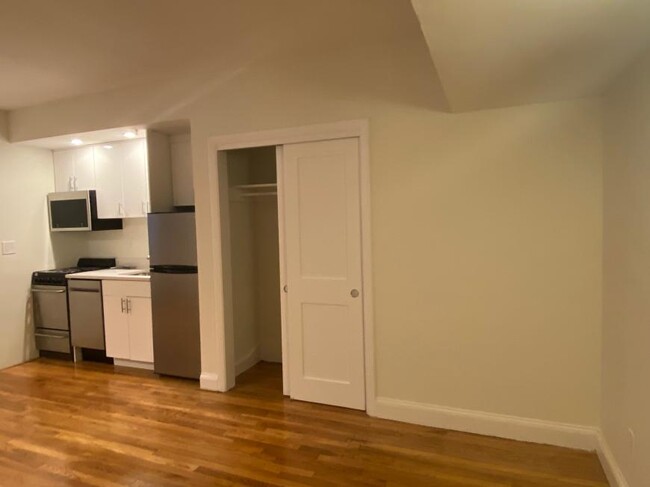 529 Beacon St in Boston, MA - Building Photo - Building Photo