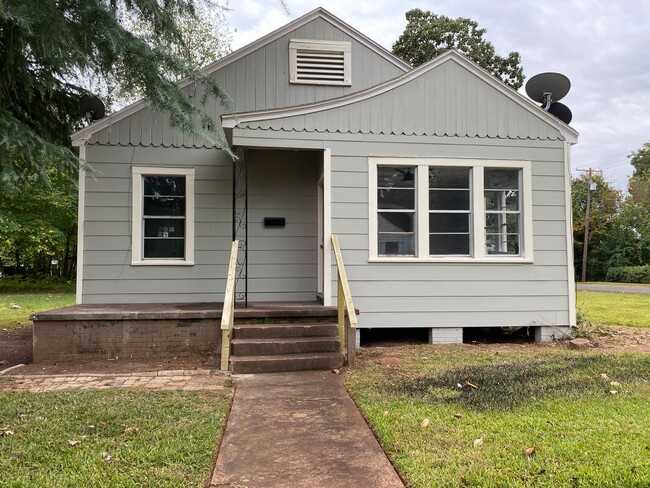 property at 400 Edwards St