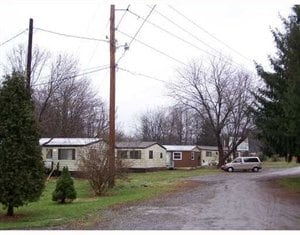 Paradise Ln in Butler, PA - Foto de edificio