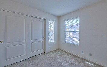 27356 Bavella Way in Salinas, CA - Building Photo - Building Photo