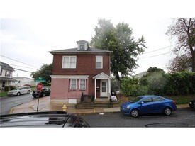 185 E Wilkes Barre St Apartamentos