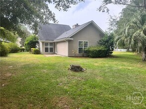 75 Oak Ridge Cir in Richmond Hill, GA - Building Photo - Building Photo