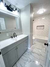 912 Tellega Ave in Columbus, OH - Building Photo - Building Photo