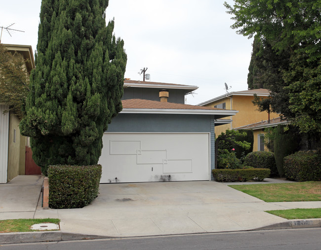 1830 Federal Ave in Los Angeles, CA - Building Photo - Building Photo