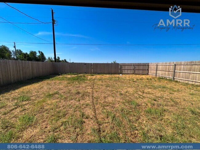 7410 5th St in Lubbock, TX - Building Photo - Building Photo