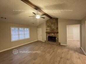 2634 Laurel Woods Ln SE in Conyers, GA - Foto de edificio - Building Photo