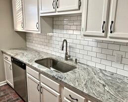 8335 Summa Ave, Unit D-1