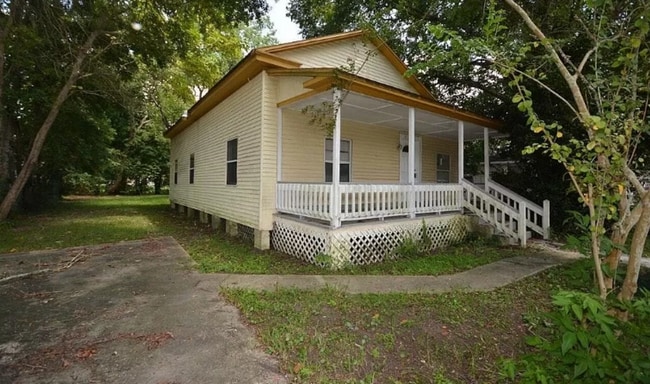 5335 Buick Ave in Jacksonville, FL - Building Photo - Building Photo