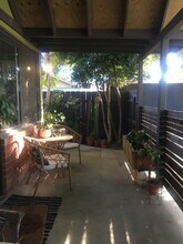 3016 Court St, Unit 3016ACourtst. in Simi Valley, CA - Foto de edificio - Building Photo