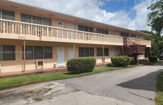 280 SW 11th Ave in Hallandale Beach, FL - Building Photo
