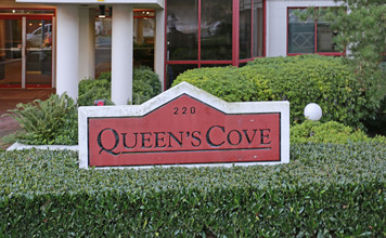 Queen's Cove in New Westminster, BC - Building Photo - Building Photo