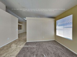 10418 W Orange Dr in Glendale, AZ - Building Photo - Building Photo