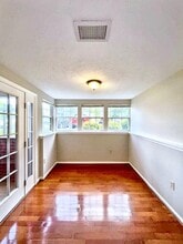 10217 Wolfe Manor Ct in Glen Allen, VA - Building Photo - Building Photo