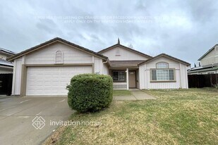 1985 Rapid Falls Dr in Yuba City, CA - Building Photo