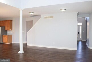 24 Blue Spruce Dr in Bear, DE - Building Photo - Building Photo