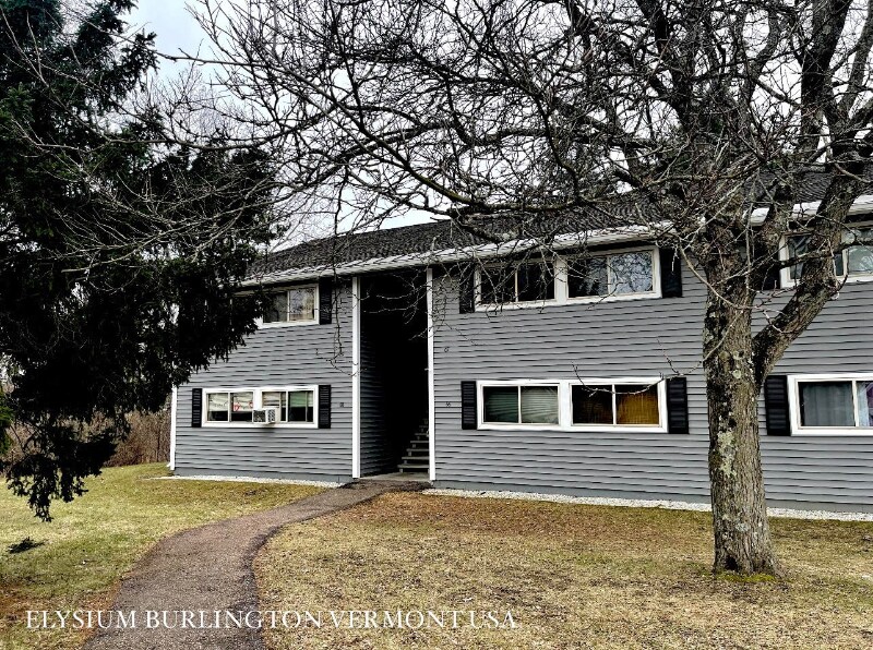 234 Quarry Hl Rd in South Burlington, VT - Building Photo