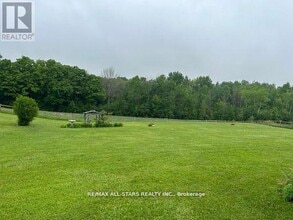 80 Crosswind Rd in Kawartha Lakes, ON - Building Photo - Building Photo