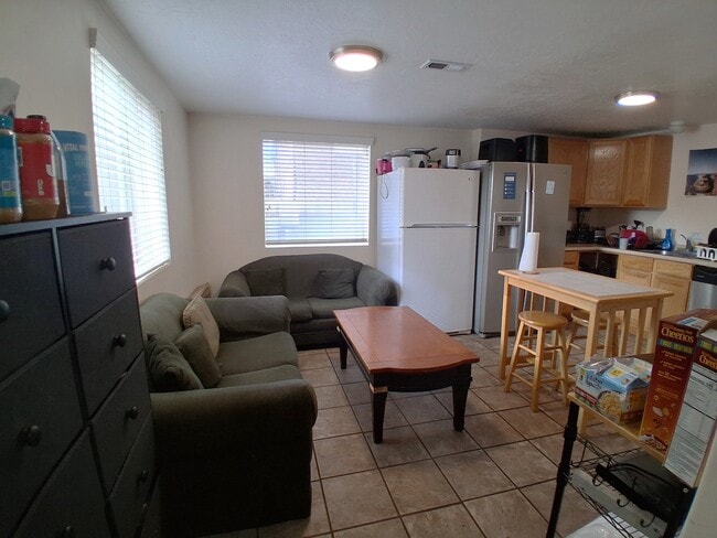 652 E 700 N in Provo, UT - Building Photo - Building Photo