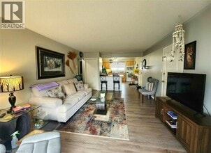 85 Lyndhurst St in Brantford, ON - Building Photo - Building Photo