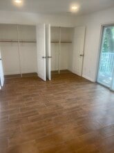 335 Claremont Ave, Unit Claremont B in Jersey City, NJ - Building Photo - Building Photo