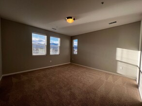 896 Furlong Dr in Minden, NV - Building Photo - Building Photo