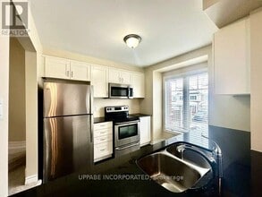 52 Astervale St in Ottawa, ON - Building Photo - Building Photo