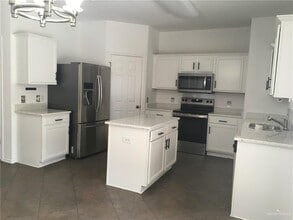 3618 Wolf Dr in Edinburg, TX - Building Photo - Building Photo