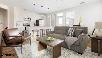 11122 Hambright Jct Dr, Unit G201 in Huntersville, NC - Building Photo