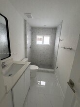 3133 NW 60th St in Miami, FL - Building Photo - Building Photo