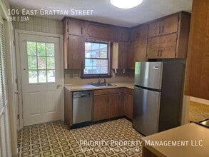 104 E Grattan St in Harrisonburg, VA - Building Photo - Building Photo