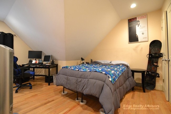 27 Lothrop St, Unit 2 in Boston, MA - Building Photo - Building Photo