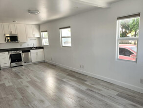 102 S K St-Unit -1 in Lake Worth, FL - Building Photo - Building Photo