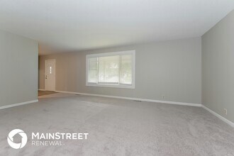 6400 Longview Rd in Shawnee, KS - Building Photo - Building Photo