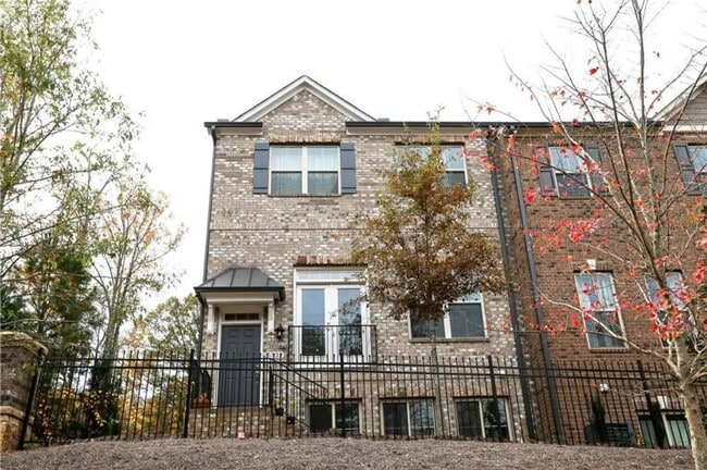 property at 5532 Cameron Parc Dr