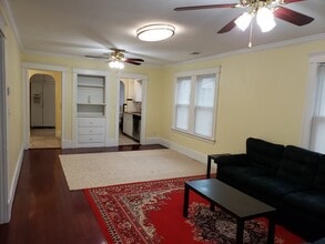 29 Bailey Rd, Unit 2 in Somerville, MA - Building Photo - Building Photo