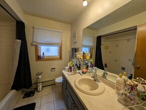 7840 Normandy Ave in Burbank, IL - Building Photo - Building Photo