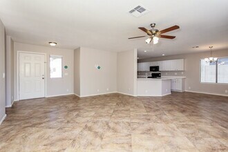 3919 W Abraham Ln in Glendale, AZ - Building Photo - Building Photo
