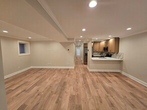 1502 W Jonquil Terrace in Chicago, IL - Building Photo - Building Photo